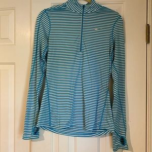 NIKE dri-fit quarter zip pullover